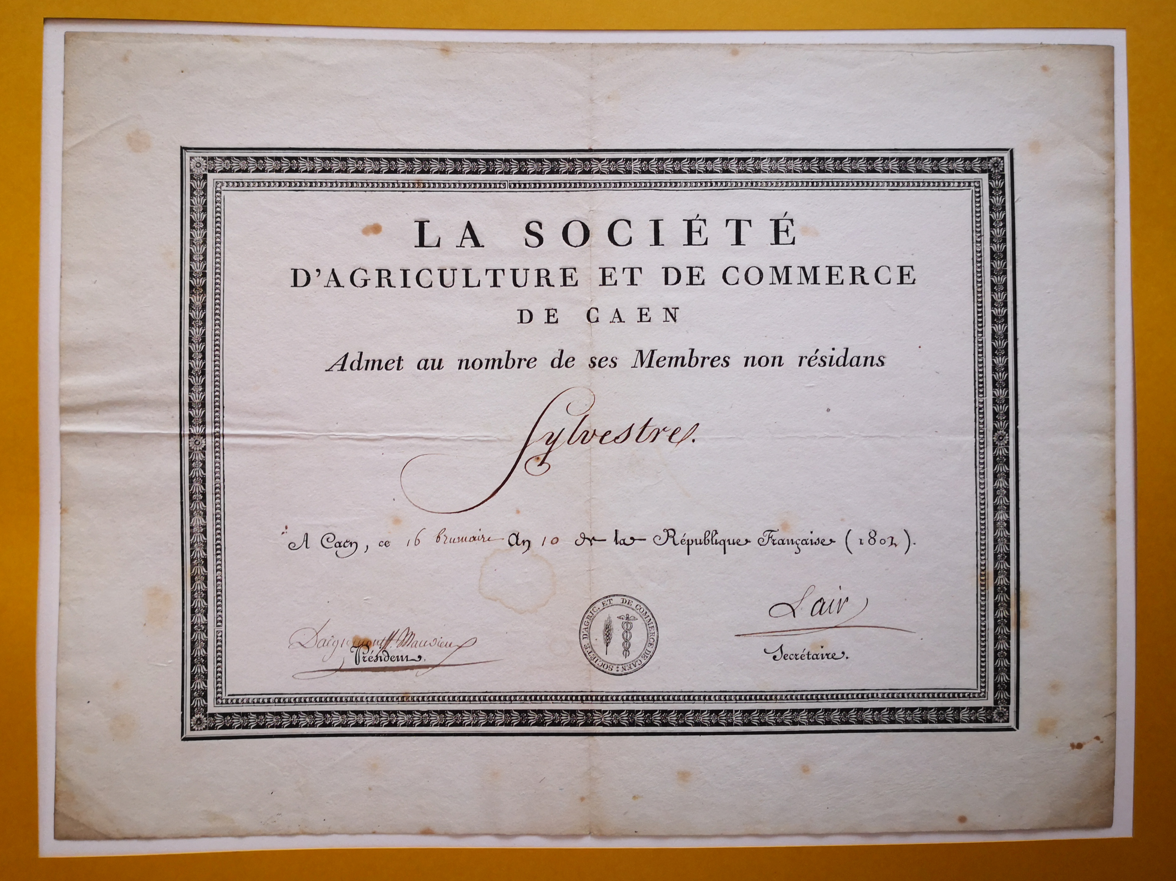  Diplôme de membre de la Société d'Agriculture et de Commerce de Caen décerné à Augustin-François de Silvestre - Document 1