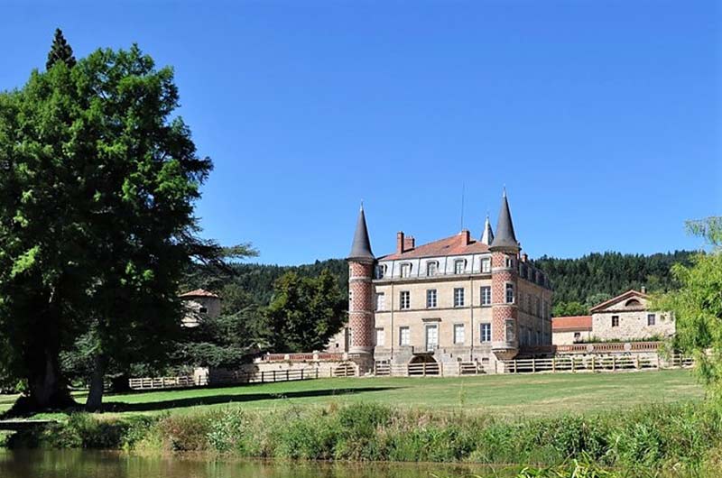 Logement1890 -  Chateau de Valinches, Marols (42)Franz de Silvestre.  Propriété 