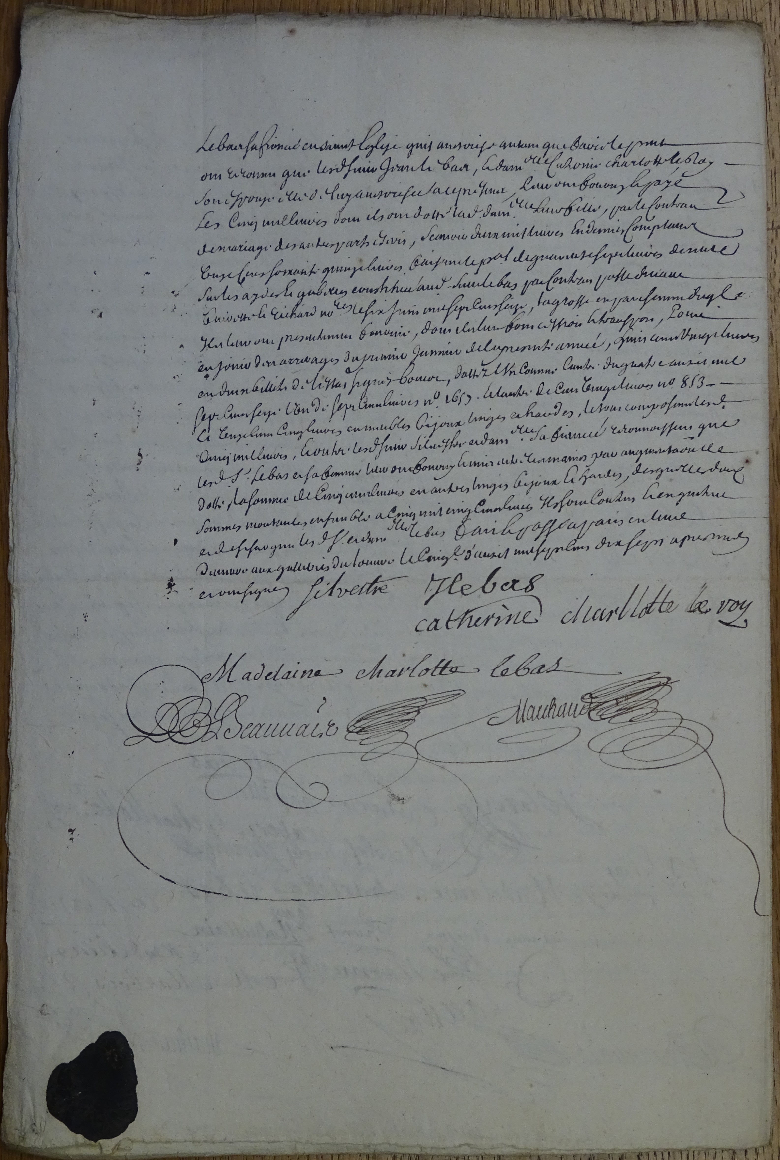  Contrat de Mariage entre Nicolas Charles de Silvestre et Madeleine Lebas - Page 4